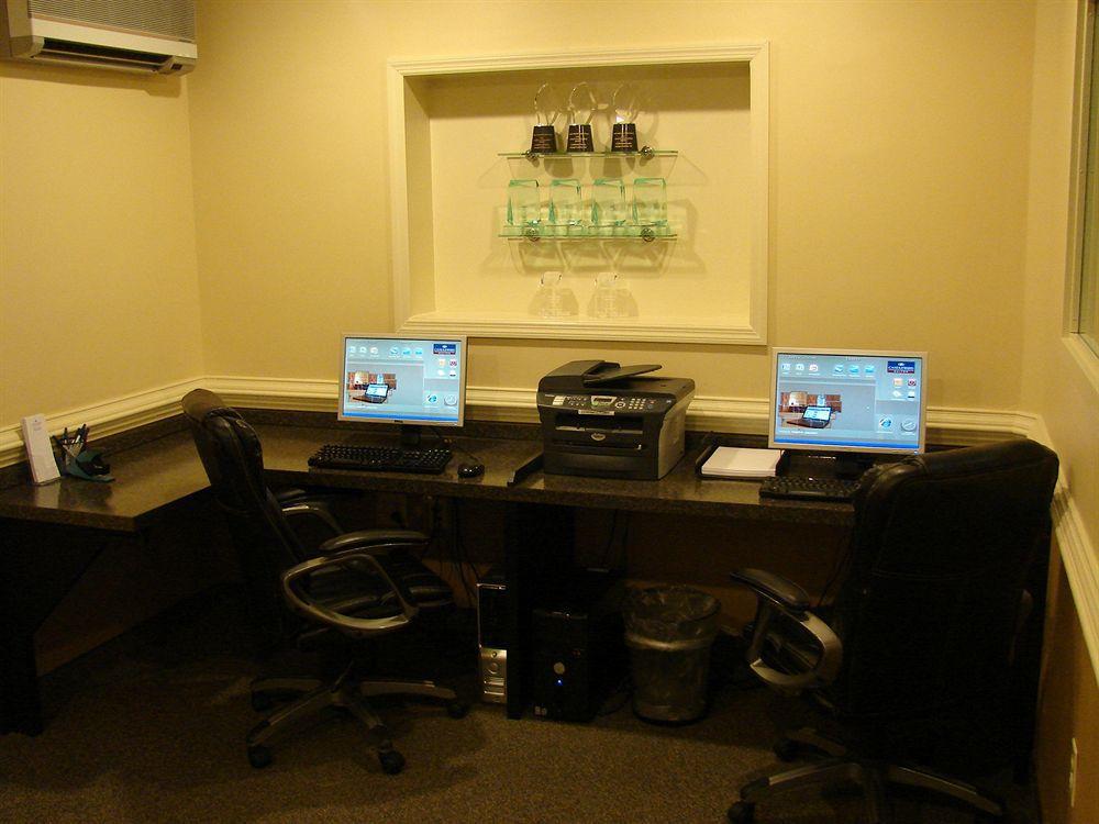 Candlewood Suites Raleigh Crabtree By Ihg Экстерьер фото