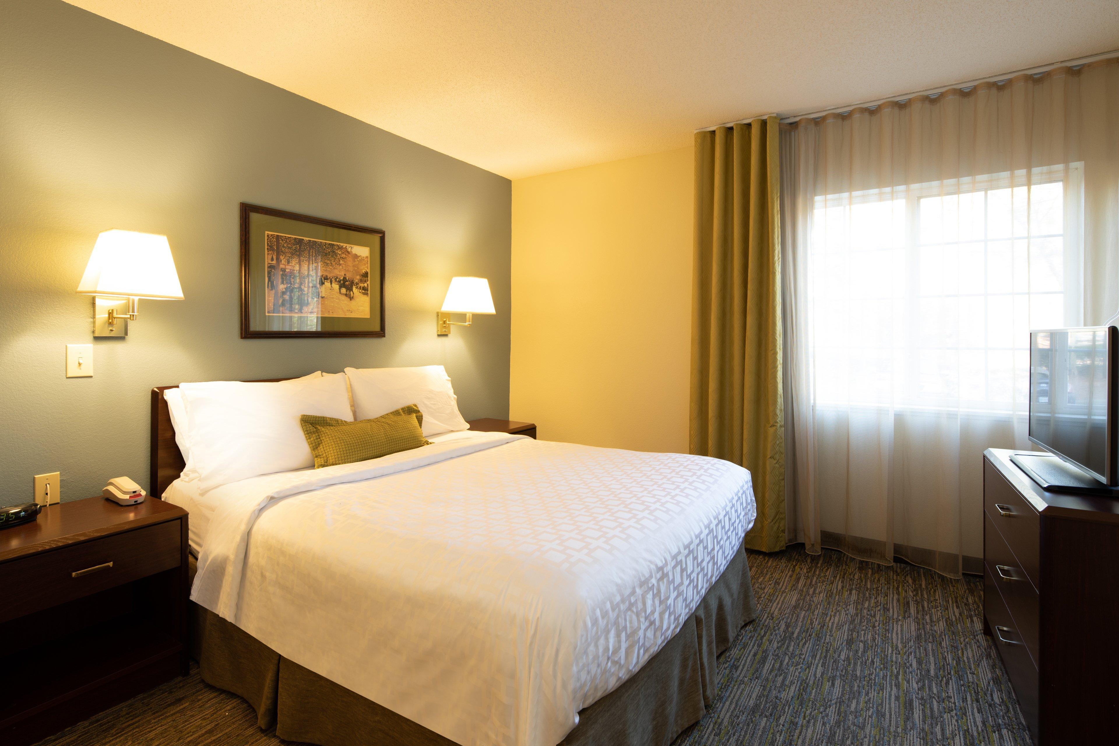Candlewood Suites Raleigh Crabtree By Ihg Экстерьер фото